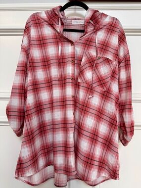Eden & Olivia Red and White Plaid Hooded Button-Up size 3X